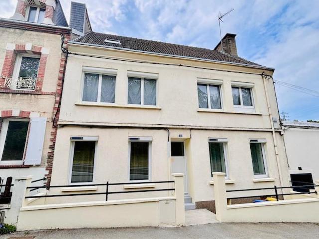 Duplex Parapluies De Cherbourg Netflix Parking Eksteriør billede
